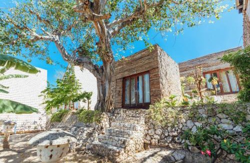 Penida Island House | Kabeh Jati Garden Villa & Restaurant