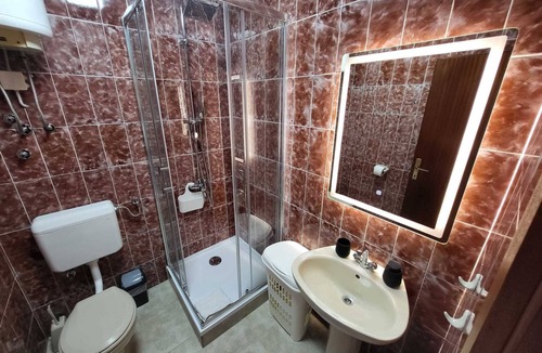 Babin Kuk Apartment | KABLAR'S SUNNY SUITES 1BR APT with balcony and sea view