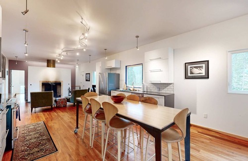 Taos Ski Valley House | Kachina Ridge Dreams | Views + Ski | Walk to lift
