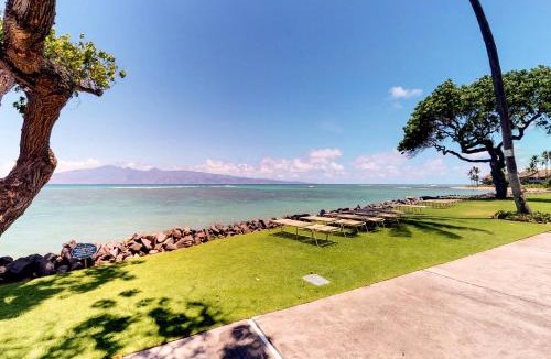 Kahana Apartment | Kahana Reef Oceanfront Condos