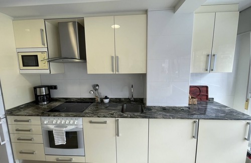 Bermeo Apartment | Kai begi, wonderful views of the port.