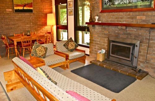 Wandiligong House | Kaighins Place