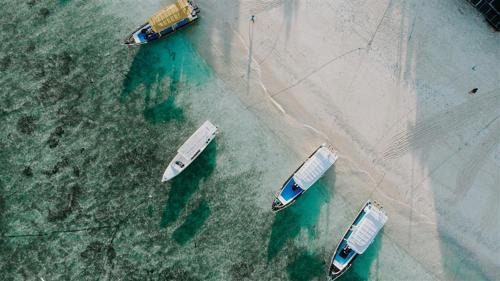 Jungut Batu House | Kainalu Beach House