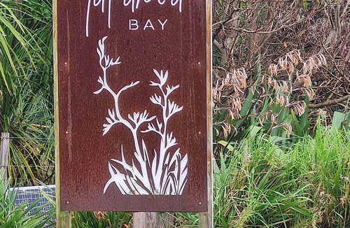 Kaiwaka House | Kaipara Harbour Views.