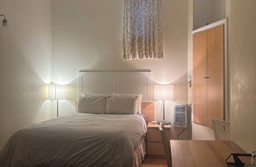 Kensington Market House | Kaisar Guest House