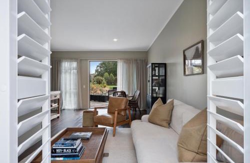 Aokautere Bed & Breakfast | Kaitahi Lodge