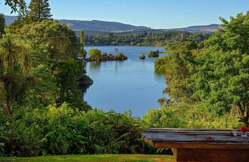 Okere Falls House | Kaituna Cottage