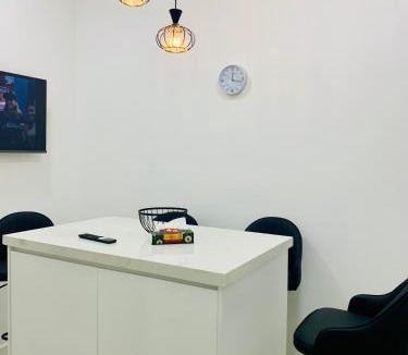 Jalan Bangi House | Kajang White House