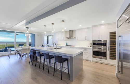 North Naples Condo | Kalea Bay - William Raveis Rentals