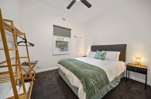 Warradale Villa | Kaleamera - 3BR Parking WiFi