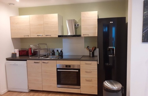 Lanester Apartment | KALEE Garden apartment