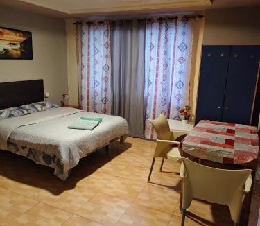 Alicante City Centre House | KALIFORNIA CENTRAL