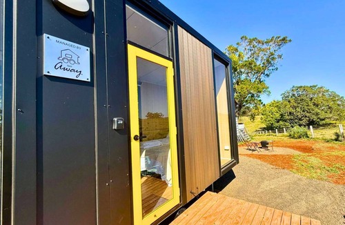 Numulgi House | Kalm The Farm by Tiny Away