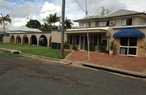 Bundaberg North Hotel | Kalua Motel