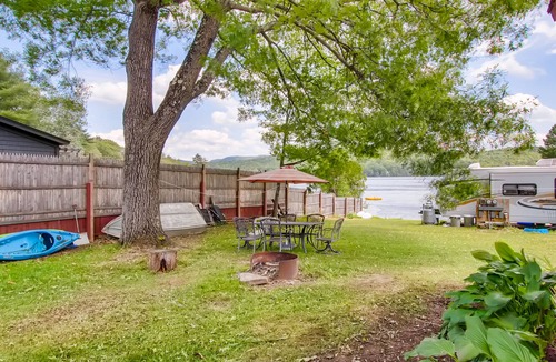 Hubbardton Cabin | Kamp Koby - Lake Front camp on Lake Hortonia