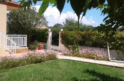 Ag. Georgios Apartment | Kampas Studios