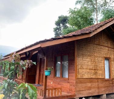 Karamat Wangi House | Kampung Bareto Cottage And Resto