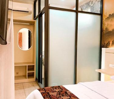 Depok Hotel | Kamulyan Heritage Family