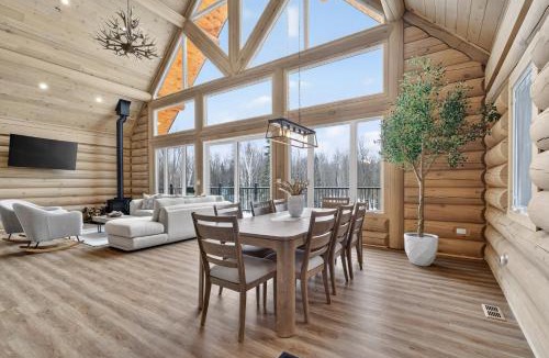 Amherst Ski Chalet | Kanata Tremblant Ultra Luxury Modern Oasis