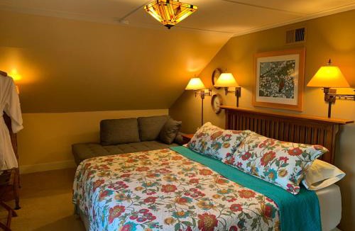 Eastsound Bed & Breakfast | Kangaroo House Bed & Breakfast