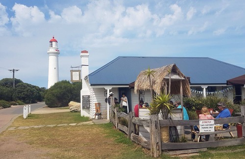 Fairhaven House | Kangarooma - large comfortable beach house