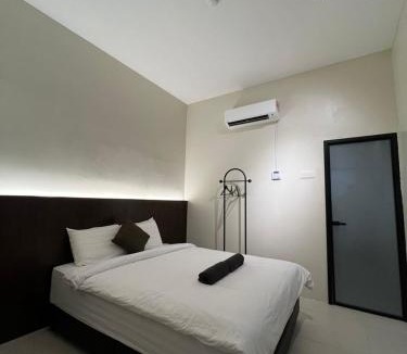 Kampung Kuala Parit Hotel | Kangsar KK Hotel