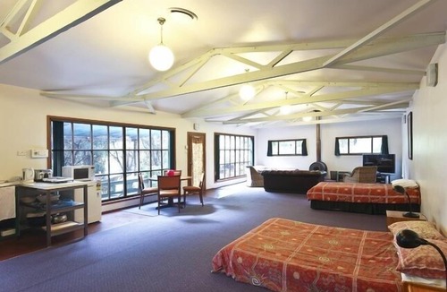 Blackheath Cabin | Kanimbla View Clifftop Retreat