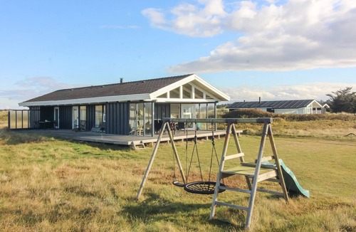 Hvorup Klit House | "Kanutte" - 250m from the sea by Interhome