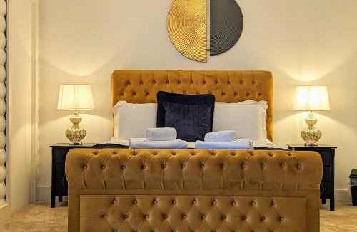 Blairgowrie Cabin | Kaoglen Doe-Feature Bathroom-Cairngorms-Pets Allowed