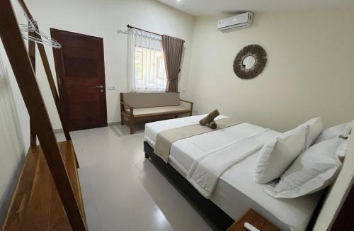 Selong Belanak House | Kapal dream