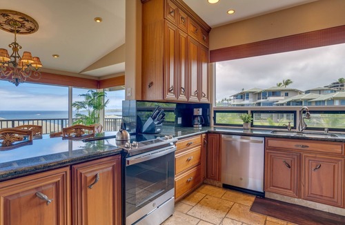 Napili Condo | Kapalua Bay Villa 33B3 Oceanfront Views