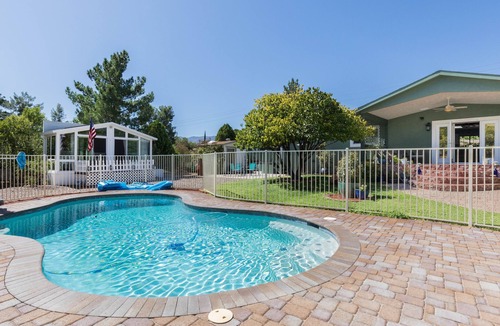Cottonwood House | Kapila Gardens Family Retreat with heated pool