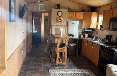 Moorcroft Cabin | Kara Creek Ranch - 2 bed cabin