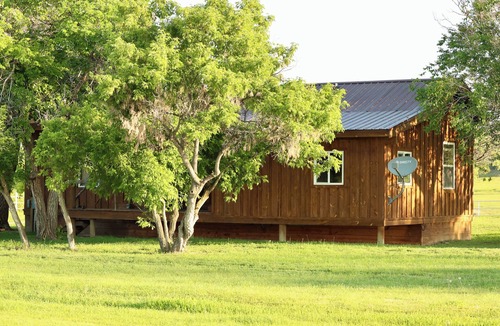 Moorcroft Cabin | Kara Creek Ranch - 2 bed cabin