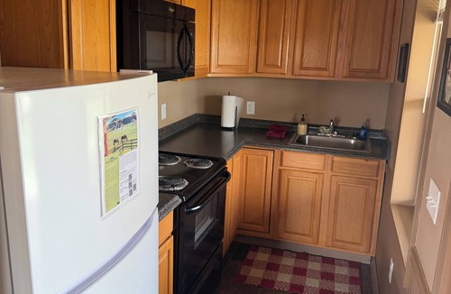 Moorcroft Cabin | Kara Creek Ranch - King Bed Cabin with Kitchen #6