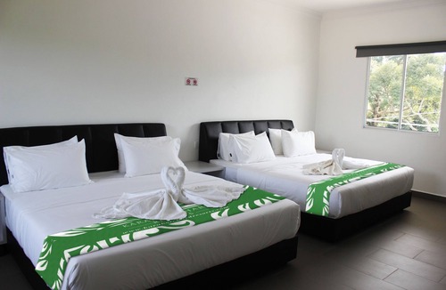 Karak Hotel | Karak Orchard Resorts