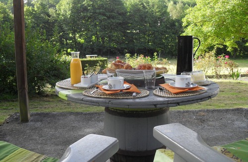 Saint-Desir Bed & Breakfast | Karibu Normandy Maasais
