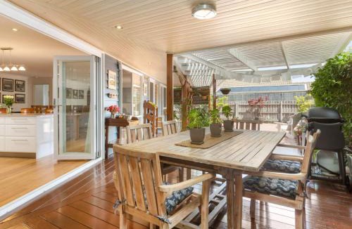 Mornington House | Karinya Mornington