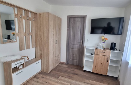 Give House | Karlskovhuset - Modern & Cozy, 8km from Legoland