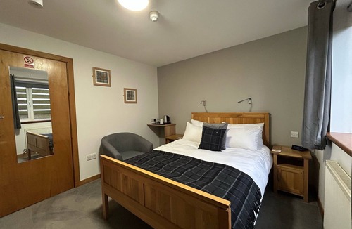 Saint Ola House | Karrawa Guest House