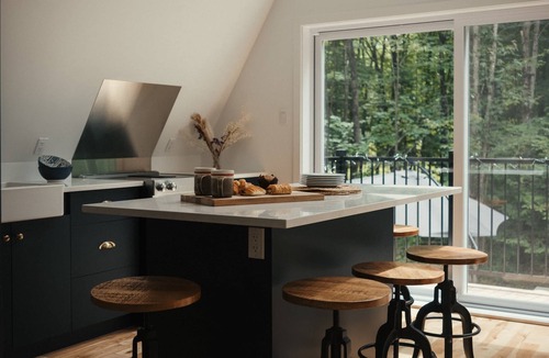 Amherst Ski Chalet | Kartalla — Nature, Lake & Nordic Spa