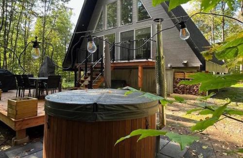 Amherst Ski Chalet | Kartalla - the A frame experience in Tremblant