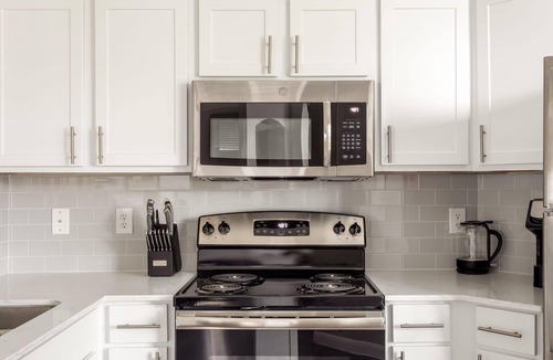 Pearland Apartment | Kasa | Enchanting 2BD in South Houston | Pearland
