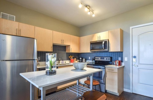 Legacy Park Apartment | Kasa | Inviting 2BD + Amenity Access | Plano