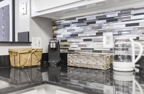 Delray Beach Apartment | Kasa | Sunny 1 BD + Pool Access | Delray Beach