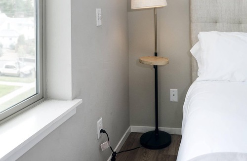 Highland Apartment | Kasa The Comma | Classic 1BD in Denver