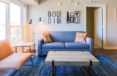 Whittier Apartment | Kasa | Work Remotely + Contactless Check-In | Minneapolis