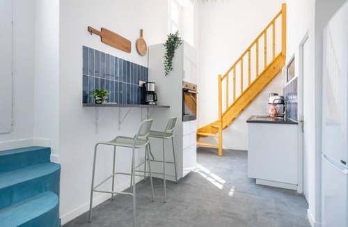 Belsunce Apartment | Kasbah - Terrace, Air conditioning for 8