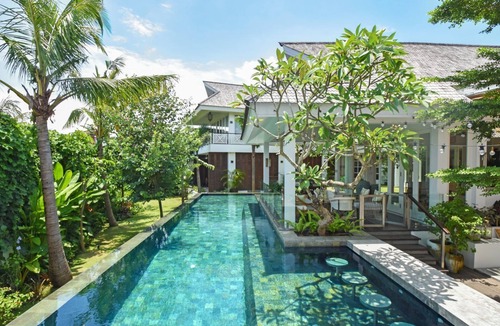 Berawa Villa | Kasianda Estate - Twelve Bedroom Villa, Sleeps 24