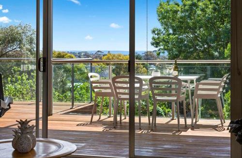 McCrae House | Kasih